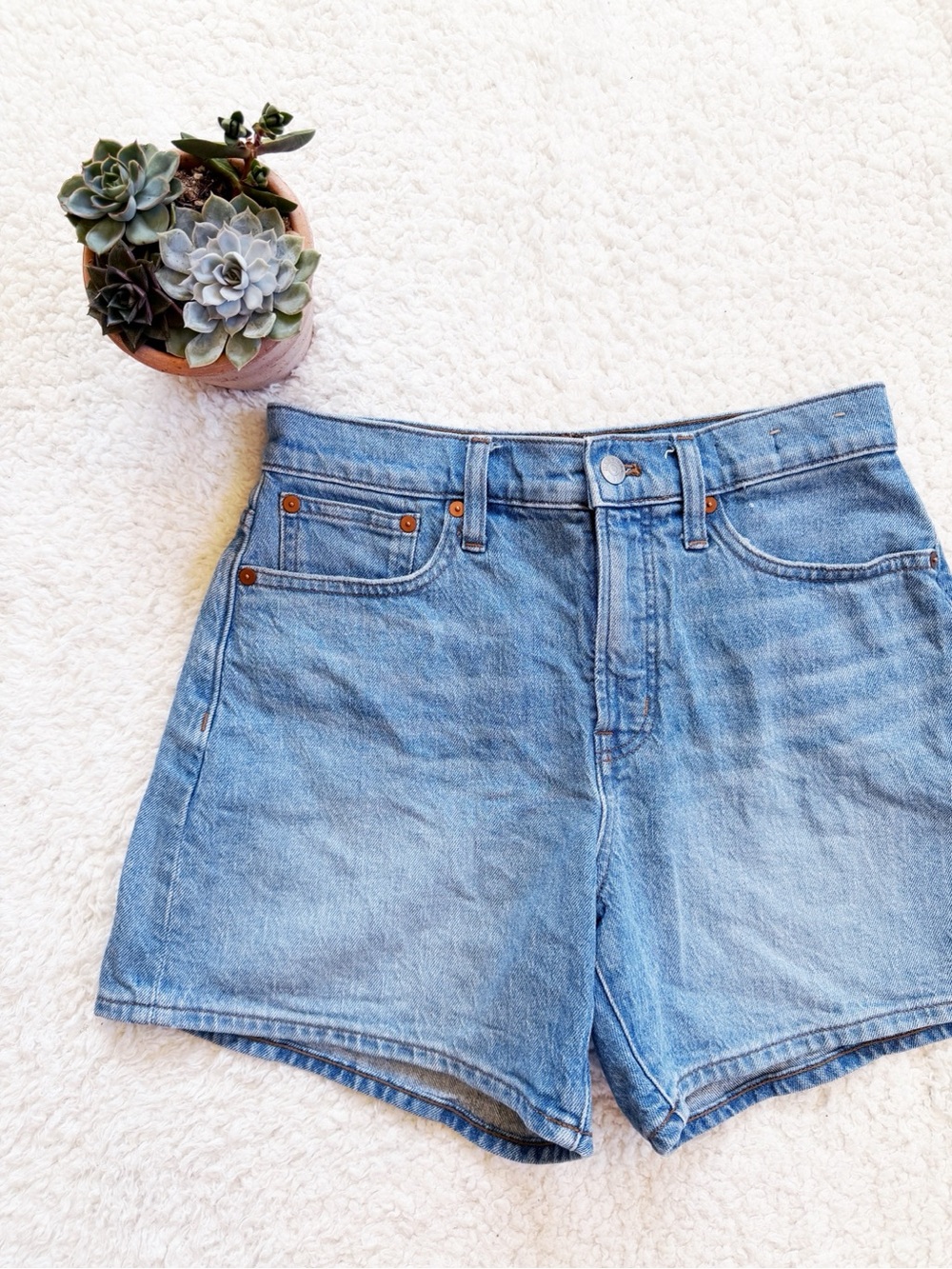 Madewell the perfect mid length jean short